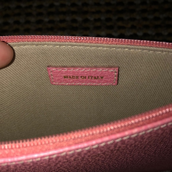 🎉SALE🎉Pink Kate Spade ♠️ wristlet 🌸💕🌸 - Picture 3 of 3